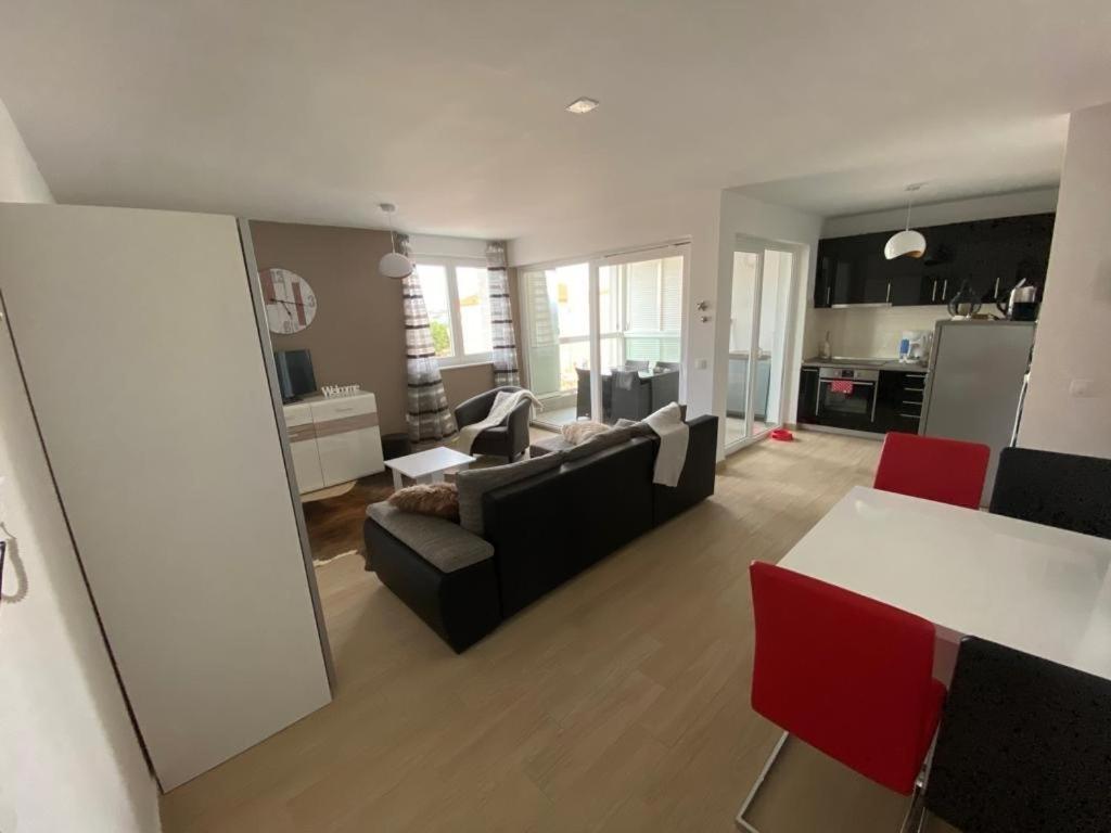 Apartman Erika Нин Экстерьер фото