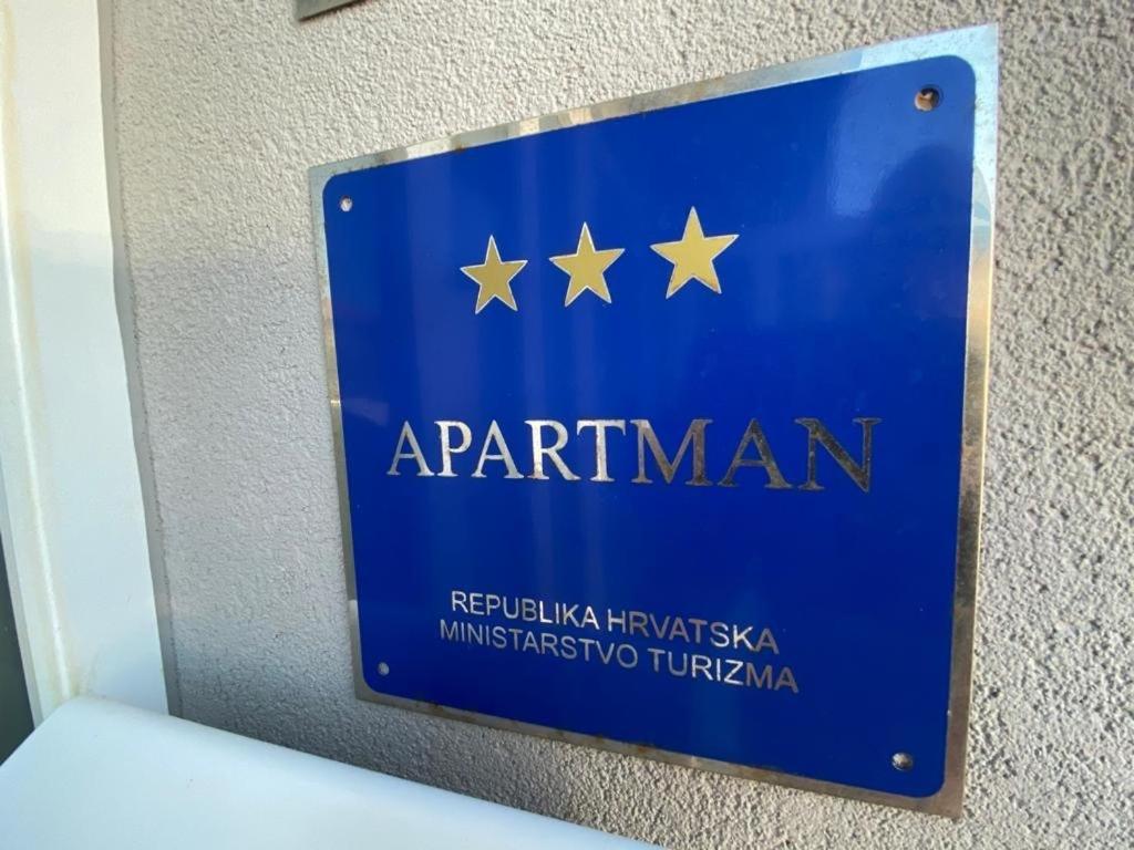 Apartman Erika Нин Экстерьер фото