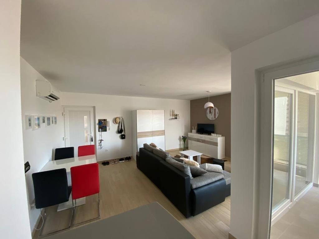 Apartman Erika Нин Экстерьер фото